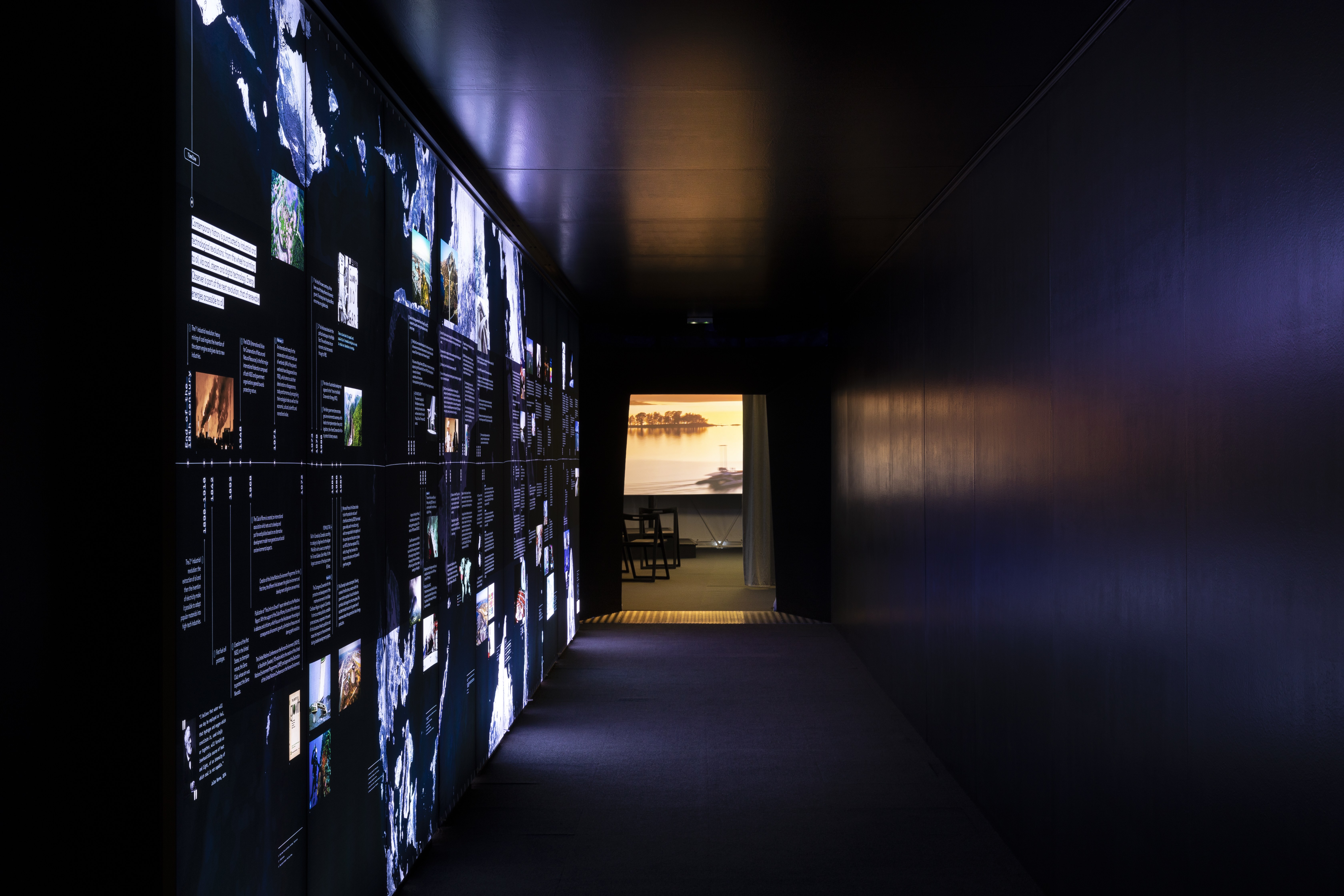 Traveling and pedagogical exhibition village during the Paris de l'hydrogène