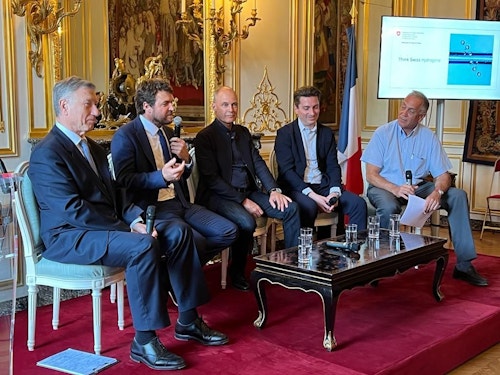 Victorien Erussard lors de la conférence Hydrogène à l'Ambassade de Suisse en France